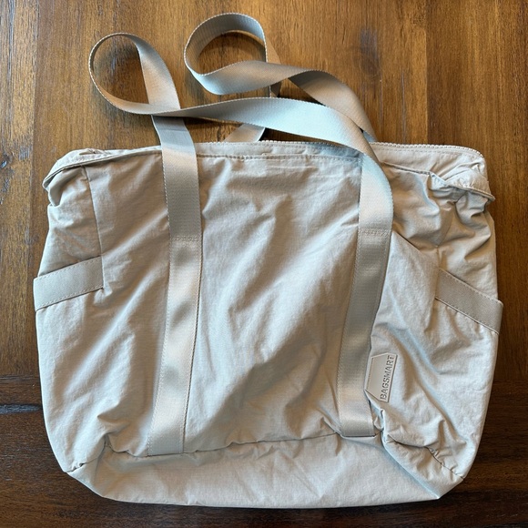 Bagsmart Cream Tote Bag - Picture 2 of 7